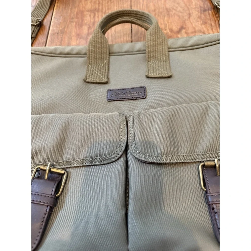 Eddie Bauer Laptop Messenger Bag 16.5